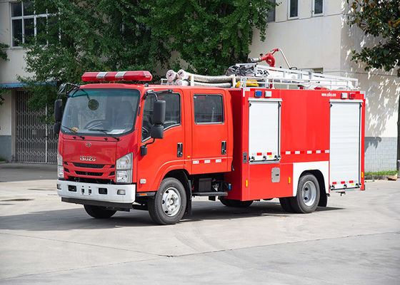 Xe cứu hỏa nhỏ ISUZU 3000L nước và bọt có bơm &amp; màn hình